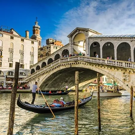 Girasole Tra Padova E Venezia * Fiesso D'artico