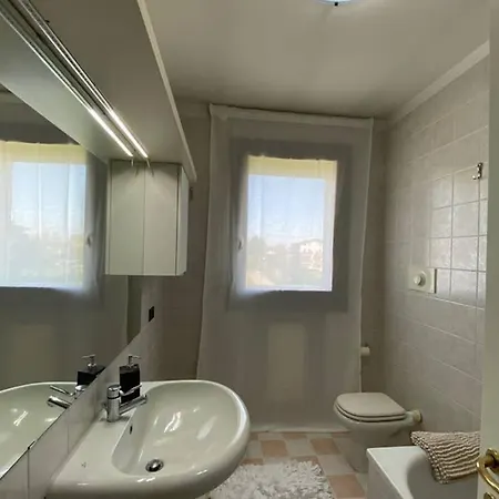 Girasole Tra Padova E Venezia Apartment *