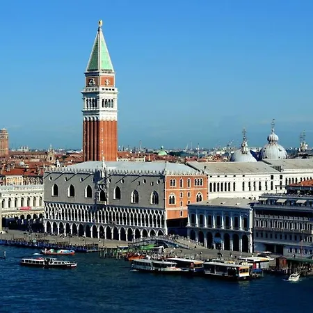 Girasole Tra Padova E Venezia *